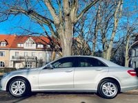 Gebraucht Mercedes E200 184 PS (135 kW) 2011 Silber Limousine