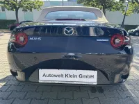 Gebraucht Mazda MX5 Kazari 132 PS (97 kW) 2024 Deep crystal blue Cabrio