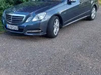 Gebraucht Mercedes E220 Avantgarde 170 PS (125 kW) 2012 Grau Limousine