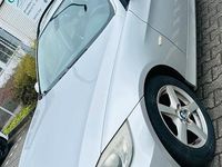 Gebraucht BMW 318 122 PS (89 kW) 2006 Grau Kombi