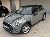 Gebraucht Mini Cooper D 116 PS (85 kW) 2019 Grau Kleinwagen