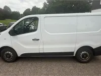 Gebraucht Renault Trafic 121 PS (88 kW) 2019 Weiß Van / Kleinbus