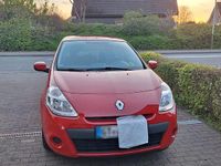 Gebraucht Renault Clio IV 75 PS (55 kW) 2013 Rot Limousine