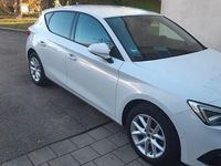 Gebraucht Seat Leon Style 131 PS (96 kW) 2021 Weiß Limousine