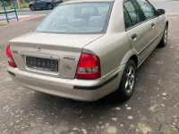 Usata Mazda 323 89 CV (65 kW) 1999 Berlina