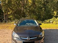 Gebraucht Opel Astra 179 PS (131 kW) 2013 Schwarz Limousine