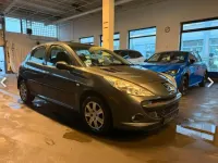 Gebraucht Peugeot 206 Style 73 PS (53 kW) 2011 Grau Limousine