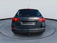 Gebraucht Opel Astra Edition 116 PS (85 kW) 2013 Grau Kombi