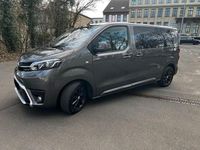 Gebraucht Toyota Proace Executive 177 PS (130 kW) 2020 Grau Van / Kleinbus