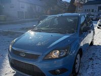 Używany Ford Focus Titanium 109 KM (80 kW) 2009 Niebieski Hatchback