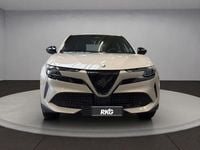 Uusi Alfa Romeo Junior Tech Edition 114 kW (156 HP) 2026 Peessi Katumaasturi