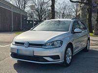 Gebraucht VW Golf VII 110 PS (80 kW) 2019 Grau Kombi