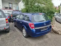 Gebraucht Opel Astra Innovation 110 PS (80 kW) 2010 Blau Kombi