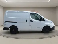 Gebraucht Nissan Evalia Premium Edition 80 kW (109 PS) 2017 Weiß Van / Kleinbus