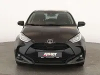 Gebraucht Toyota Yaris Hybrid 116 PS (85 kW) 2025 Mysticschwarz Limousine