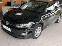 Gebraucht VW Polo Comfortline 75 PS (55 kW) 2018 Schwarz Kleinwagen