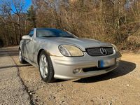 Gebraucht Mercedes SLK230 197 PS (144 kW) 2001 Silber Cabrio
