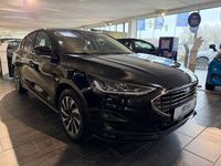 Neu Ford Focus Titanium 155 PS (114 kW) 2025 Schwarz Limousine