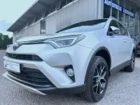 Gebraucht Toyota RAV4 Edition 151 PS (111 kW) 2016 Silber SUV