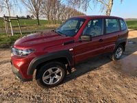 Gebraucht Lada niva 80 PS (58 kW) 2021 Rot SUV