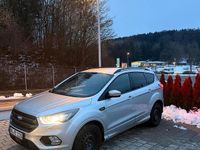 Gebraucht Ford Kuga 120 PS (88 kW) 2019 Grau SUV
