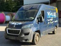 Gebraucht Peugeot Boxer Avantage 131 PS (96 kW) 2018 Blau Van
