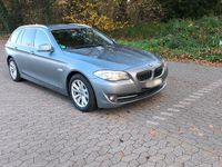 Gebraucht BMW 520 184 PS (135 kW) 2011 Grau Kombi