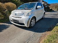 Gebraucht Toyota iQ 70 PS (51 kW) 2011 Weiß Kleinwagen