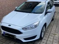 Używany Ford Focus Titanium 101 KM (74 kW) 2018 Biały Sedan/Limuzyna