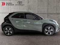 Neu Toyota Aygo X 116 PS (85 kW) 2025 Grün SUV