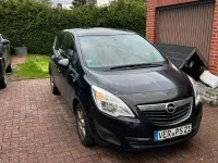 Gebraucht Opel Meriva 101 PS (74 kW) 2012 Schwarz Van / Kleinbus