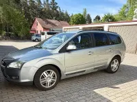 Używany Ford Focus 116 KM (85 kW) 2005 Srebrny Kombi