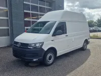 Gebraucht VW Transporter 150 PS (110 kW) 2019 Candyweiss Van