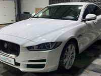 Gebraucht Jaguar XE Pure 163 PS (119 kW) 2018 Weiß Limousine