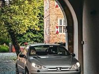 Gebraucht Peugeot 206 CC 110 PS (80 kW) 2004 Silber Cabrio