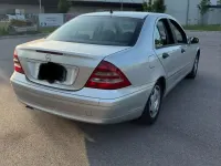 Gebraucht Mercedes C200 Classic 122 PS (89 kW) 2003 Grau Limousine