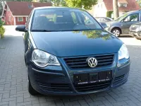 Gebraucht VW Polo Trendline 69 PS (50 kW) 2009 Blau Kleinwagen