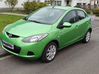 Gebraucht Mazda 2 Independence 75 PS (55 kW) 2010 Grün Kleinwagen