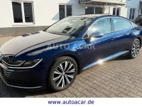 Gebraucht VW Arteon Elegance 190 PS (139 kW) 2018 Atlantic blue Kleinwagen