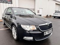Gebraucht Skoda Superb Ambition 105 PS (77 kW) 2013 Schwarz Limousine