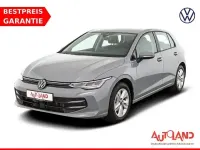 Gebraucht VW Golf VIII Style 131 PS (96 kW) 2024 Grau Limousine