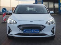 Gebraucht Ford Focus 101 PS (74 kW) 2020 Weiß Limousine
