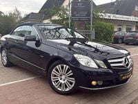 Usata Mercedes E200 184 CV (135 kW) 2010 Blu Cabrio