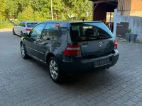 Gebraucht VW Golf IV 105 PS (77 kW) 2003 Blau Kleinwagen