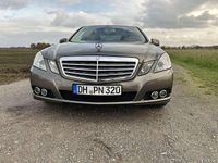 Gebraucht Mercedes E200 Classic 136 PS (100 kW) 2010 Limousine