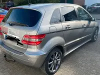 Gebraucht Mercedes B200 140 PS (102 kW) 2007 Grau Van / Kleinbus