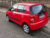 Second-hand Kia Picanto Attract 65 CP (47 kW) 2009 Roșu Hatchback