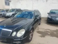 Gebraucht Mercedes E280 Avantgarde 190 PS (139 kW) 2008 Schwarz Limousine