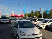 Gebraucht VW up! CLUB 60 PS (44 kW) 2017 Weiß Kleinwagen