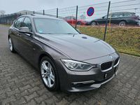Gebraucht BMW 320 Luxury Line 184 PS (135 kW) 2012 Braun Limousine